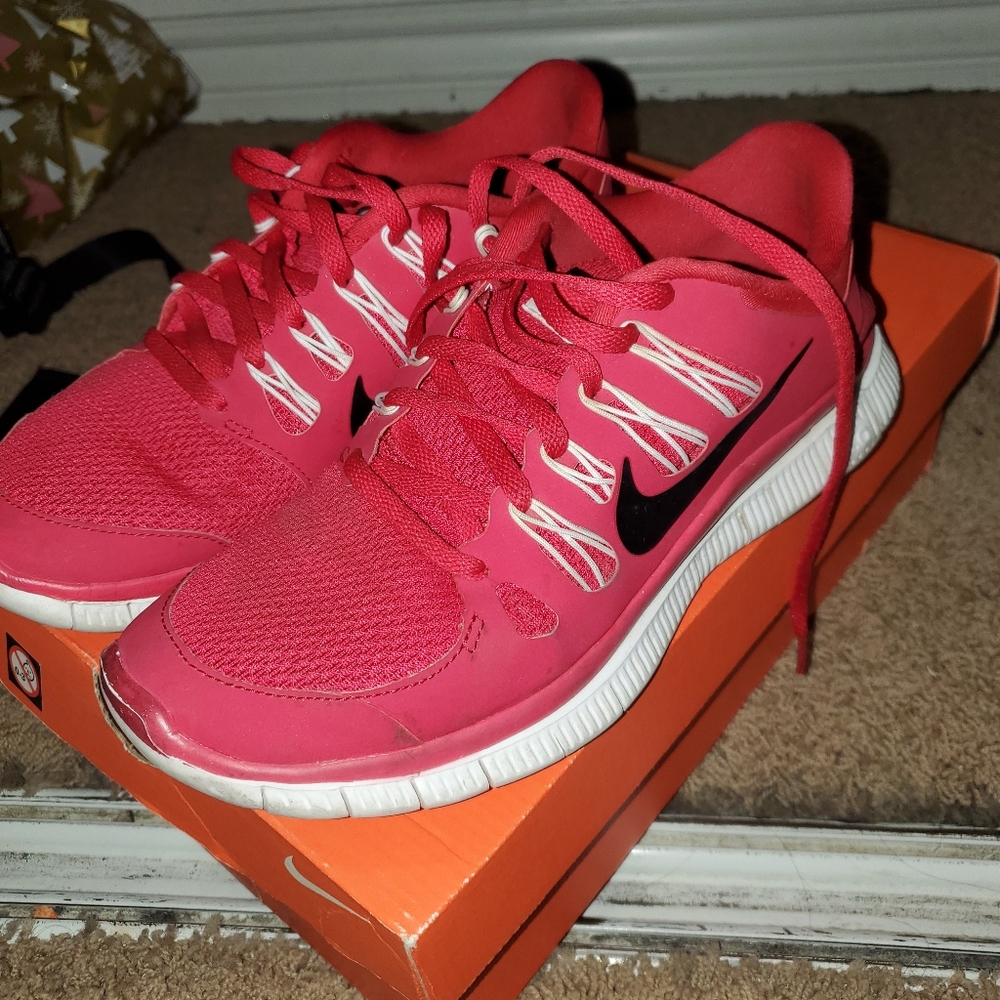 Nike women's free 5.0 +
